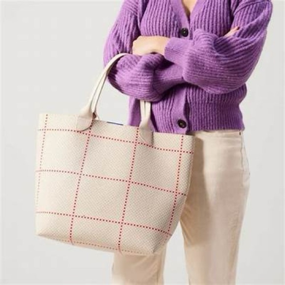 Rothys Poppy Windowpane Lightweight Tote cream pink like new condition
